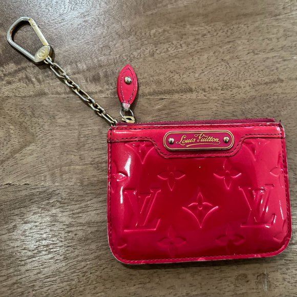 Louis Vuitton Handbags - Louis Vuitton Key Chain Wallet